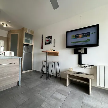 Appartement Héliopolis J 201 *